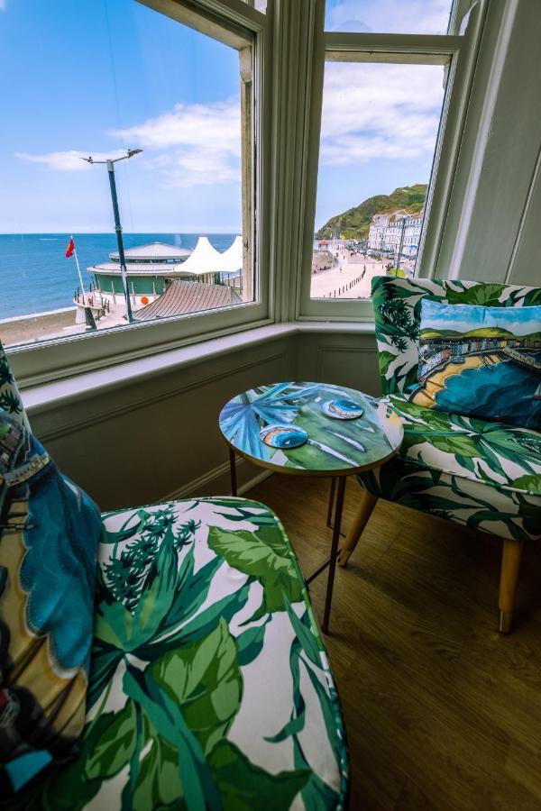 Starling View Boutique Stunning Seafront View Apartment Aberystwyth Bagian luar foto